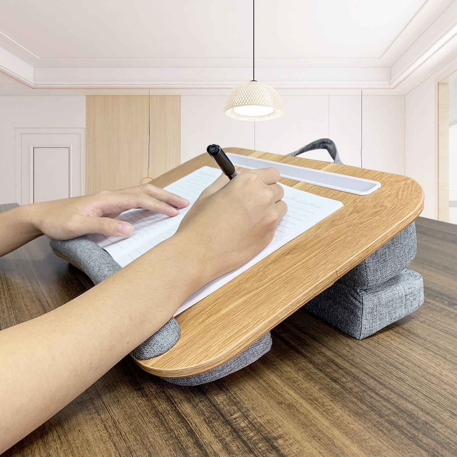 Multifunktionale Lapdesk mit v – Tablet Lap Desk Bewertung und Preis